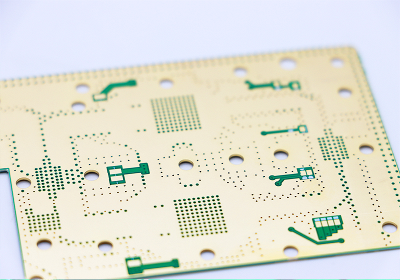 PCB 제조업체는 침수 금과 금도금 보드의 차이점을 이해하도록 안내합니다.